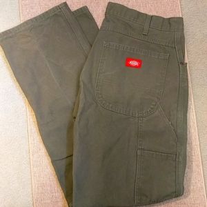 Men's Dickies work pants.
